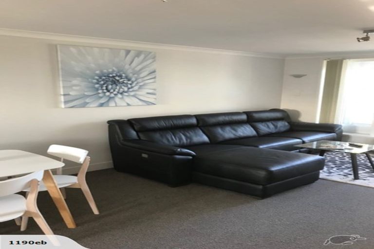 Photo of property in 245 Marine Parade, Napier South, Napier, 4110