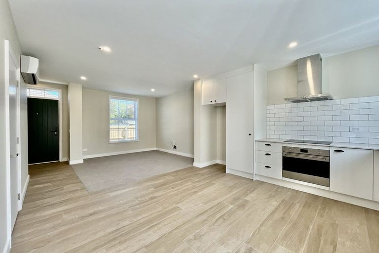 Photo of property in 2/17 Dobson Street, Spreydon, Christchurch, 8024