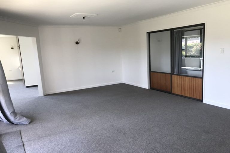 Photo of property in 2a Barclay Place, Burwood, Christchurch, 8061