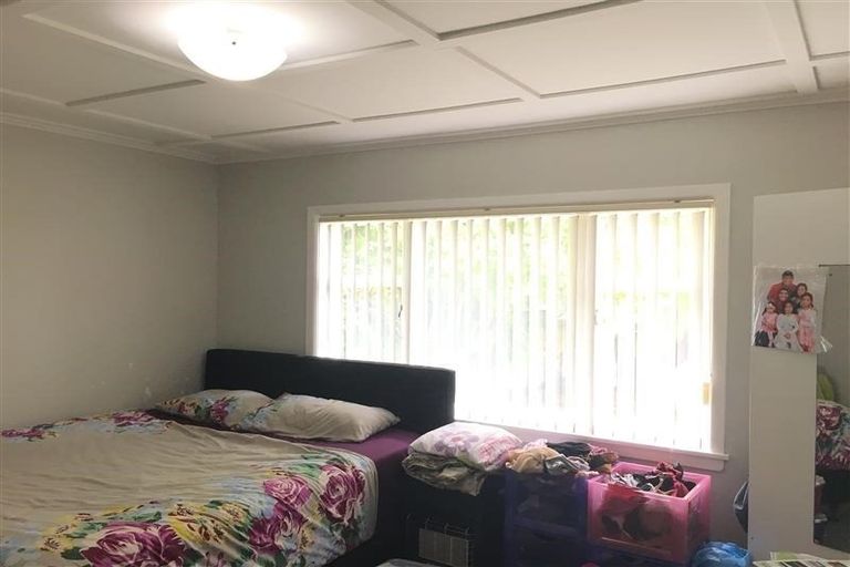 Photo of property in 3 Kokiri Street, Te Atatu South, Auckland, 0610