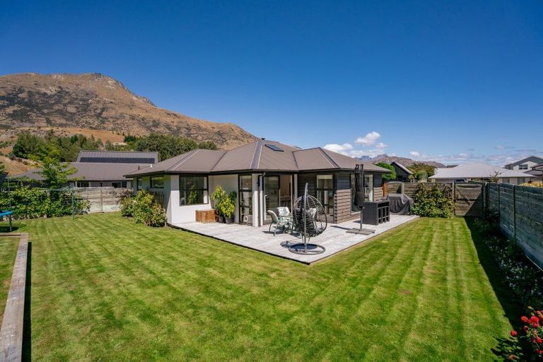 Photo of property in 88 Risinghurst Terrace, Lower Shotover, Queenstown, 9304