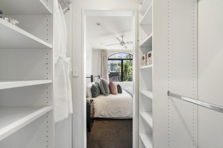 Photo of property in 3/262 Onewa Road, Birkenhead, Auckland, 0626