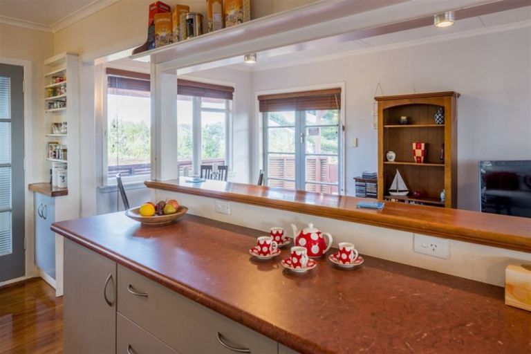 Photo of property in 25 Koromiko Street, Otaki Beach, Otaki, 5512