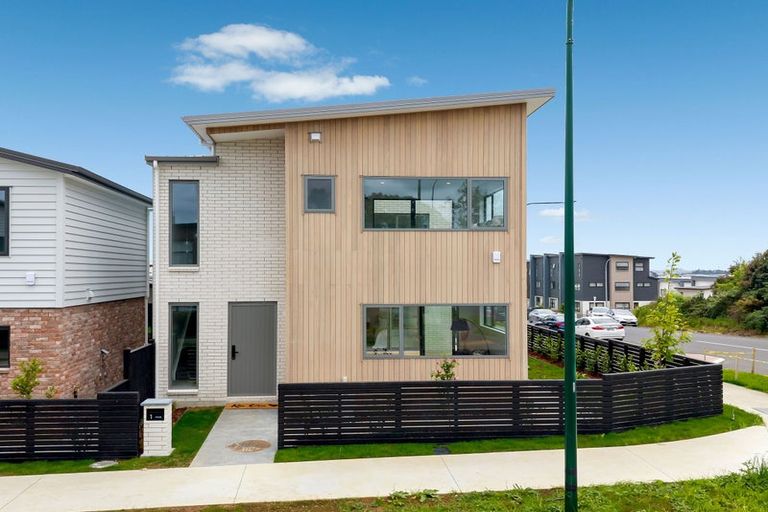 Photo of property in 1 Artemis Way, Flat Bush, 2019