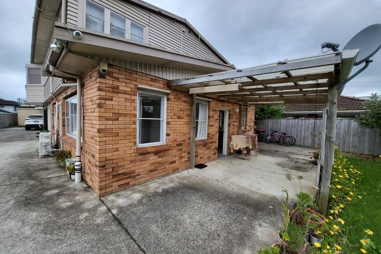 Photo of property in 200 Bucklands Beach Road, Bucklands Beach, Auckland, 2012