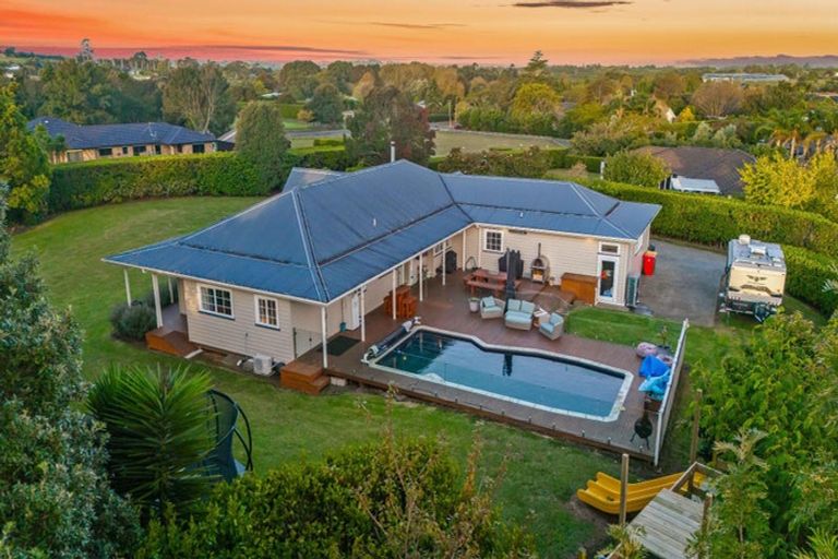 Photo of property in 31c Koraha Road, Kumeu, 0892