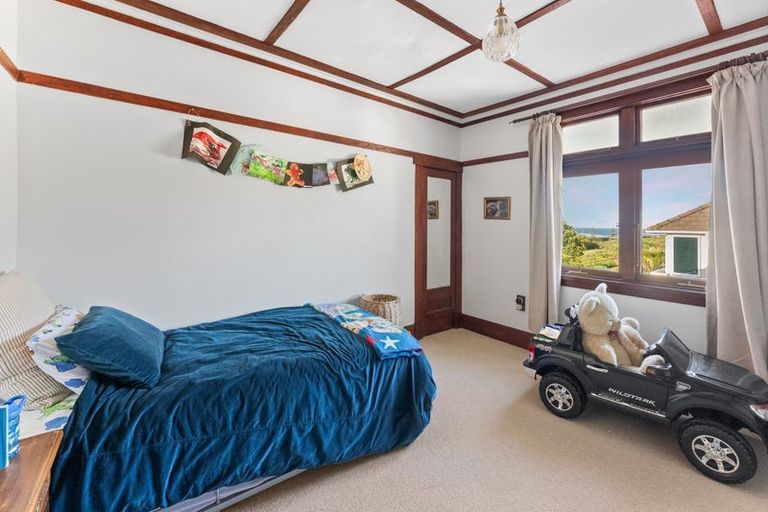 Photo of property in 68 Whiteley Street, Moturoa, New Plymouth, 4310