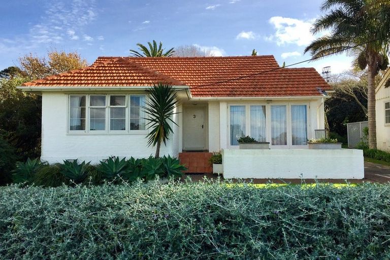 Photo of property in 3 Alison Avenue, Takapuna, Auckland, 0622