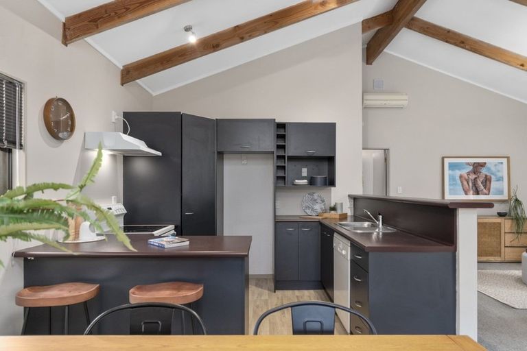 Photo of property in 15a Pyes Pa Road, Pyes Pa, Tauranga, 3112