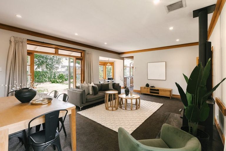 Photo of property in 23 Te Awe Awe Street, Hokowhitu, Palmerston North, 4410