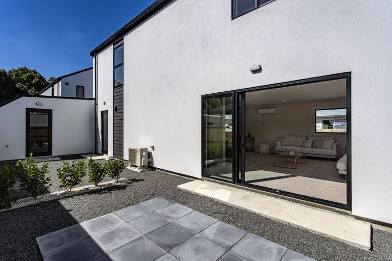 Photo of property in 1/29 Main South Road, Sockburn, Christchurch, 8042