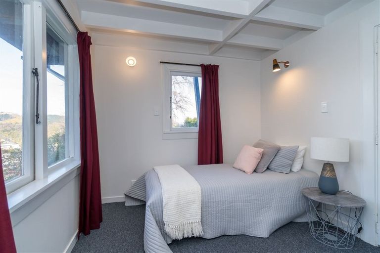 Photo of property in 2b Orbell Street, Dalmore, Dunedin, 9010