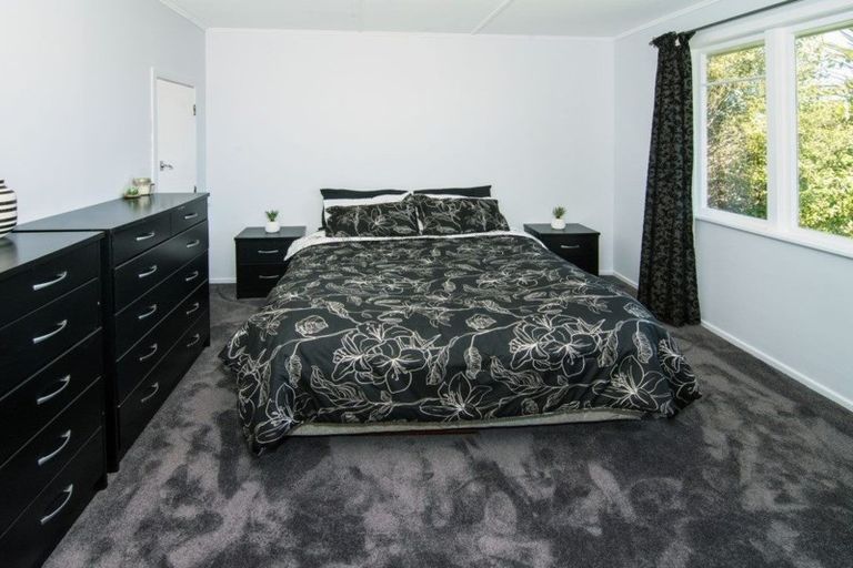 Photo of property in 14 Wavell Crescent, Lansdowne, Masterton, 5810