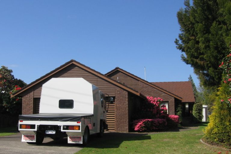 Photo of property in 4 Wharepaina Crescent, Springfield, Rotorua, 3015