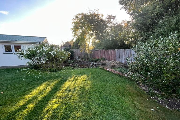 Photo of property in 4 Saffron Street, Bryndwr, Christchurch, 8053