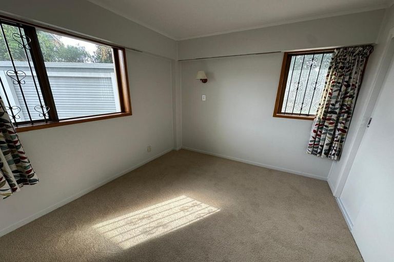Photo of property in 1/6 Bruce Street, Northcote Point, Auckland, 0627