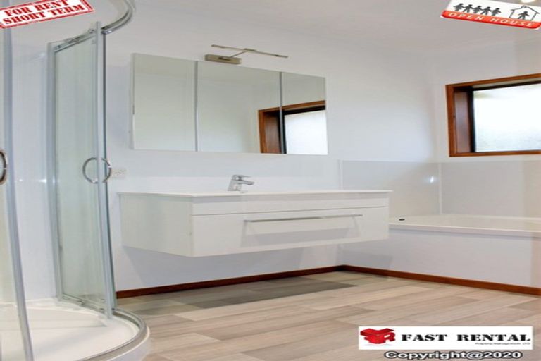 Photo of property in 241 Beach Road, Campbells Bay, Auckland, 0630