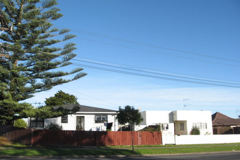 Photo of property in 2/14 Browns Road, Manurewa, Auckland, 2102