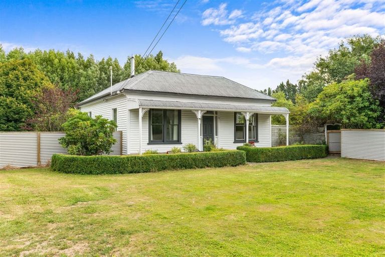 Photo of property in 199 Old West Coast Road, Templeton, Christchurch, 7676