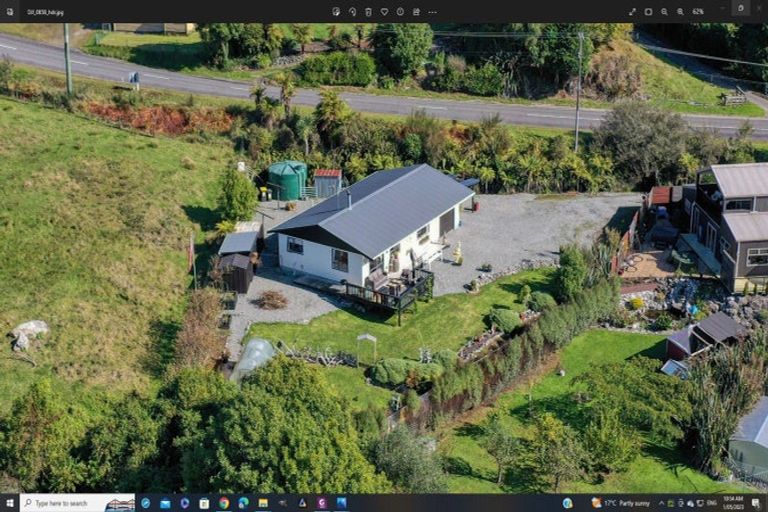 Photo of property in 2 Back Creek Road, Ruatapu, Hokitika, 7883