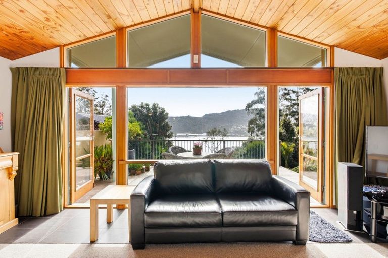 Photo of property in 52 Irvine Road, The Cove, Dunedin, 9077