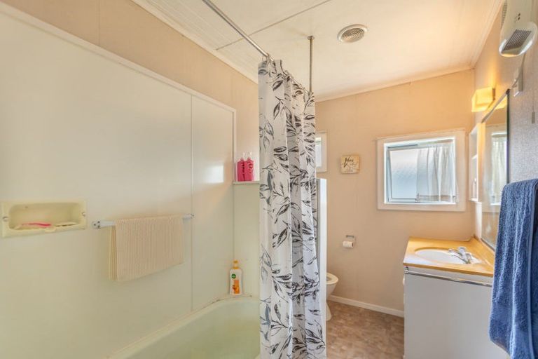 Photo of property in 26a Freyberg Terrace, Waipukurau, 4200