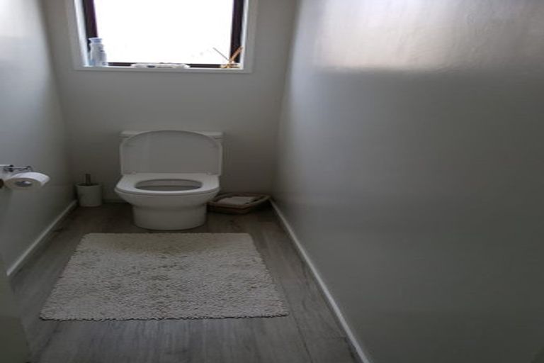 Photo of property in 4 Mallett Place, Halswell, Christchurch, 8025