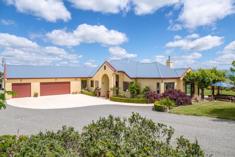 Photo of property in 138 Te Wharau Road, Gladstone, Masterton, 5883