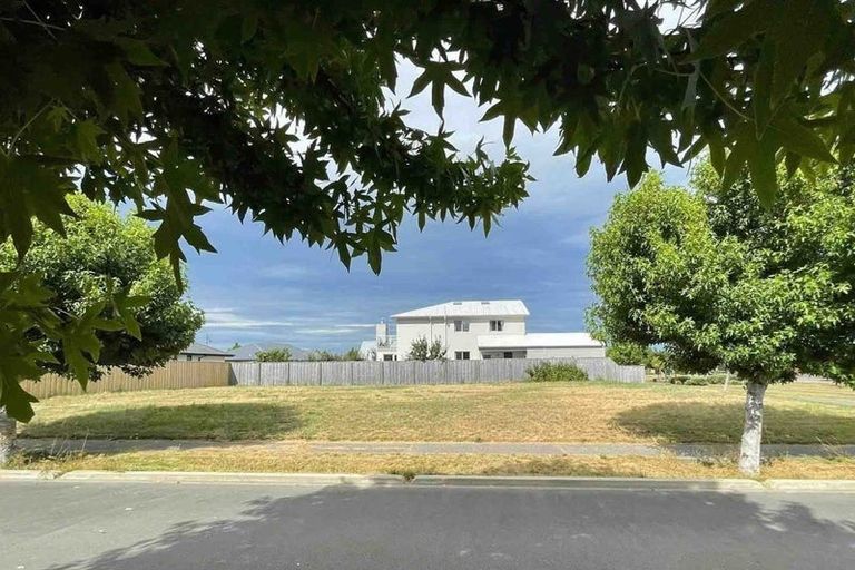 Photo of property in 18 Blackadder Road, Pegasus, 7612