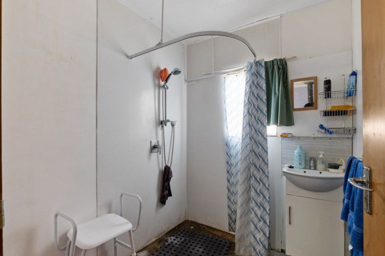 Photo of property in 35 North Street, Eltham, 4322