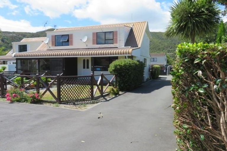 Photo of property in 1/19a Birdwood Road, Waterloo, Lower Hutt, 5011