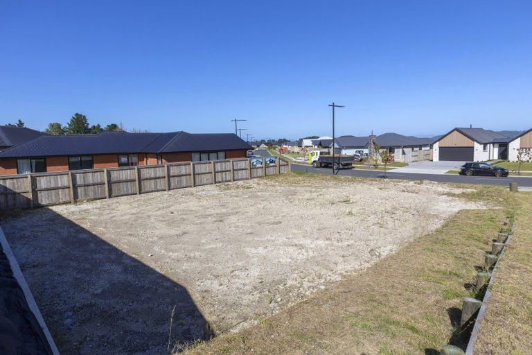Photo of property in 35 Kopakopa Crescent, Wharewaka, 3330