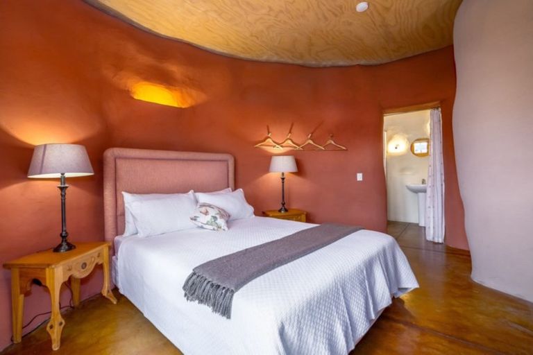 Photo of property in 22 Cambridge Road, Martinborough, 5711