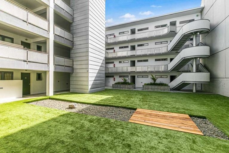 Photo of property in 3b/17 Blake Street, Ponsonby, Auckland, 1011