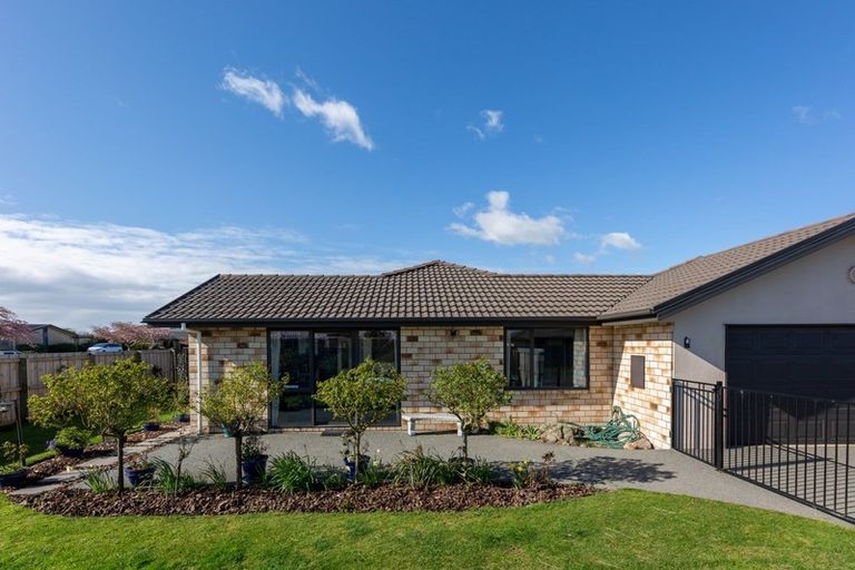 Photo of property in 3 Picasso Place, Rolleston, 7614