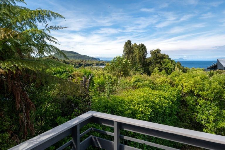 Photo of property in 27 Kaiuru Avenue, Pukawa Bay, Turangi, 3381