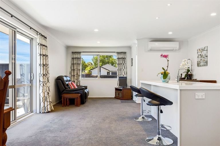 Photo of property in 155 Queenspark Drive, Parklands, Christchurch, 8083