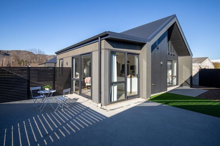 Photo of property in 154a Tarbert Street, Alexandra, 9320