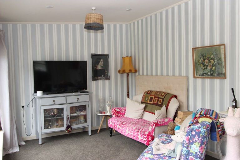 Photo of property in 258 Kelvin Street, Avenal, Invercargill, 9810