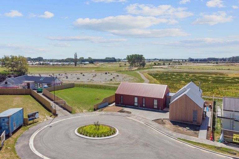 Photo of property in 9 Barnfields Close, Halswell, Christchurch, 8025