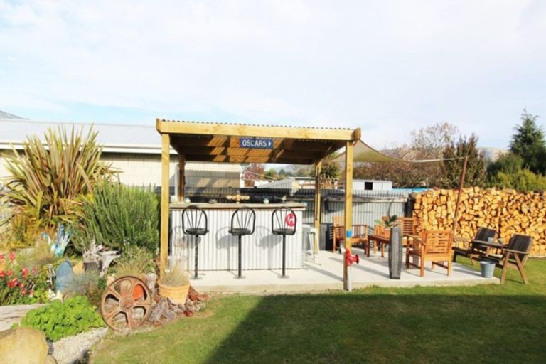 Photo of property in 10 Studholme Street, Waimate, 7924