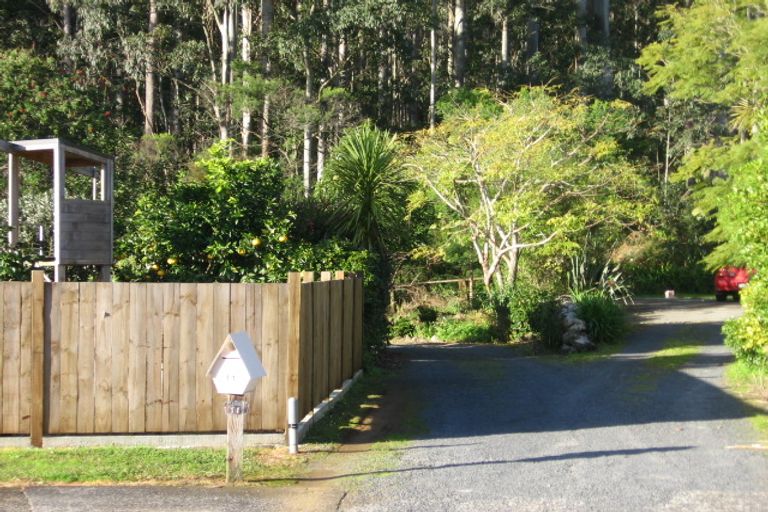 Photo of property in 11 Tuatahi Place, Kerikeri, 0230