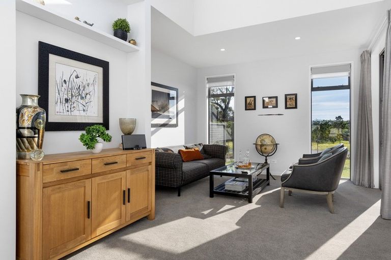 Photo of property in 5e Tui Glen, Omokoroa, 3114