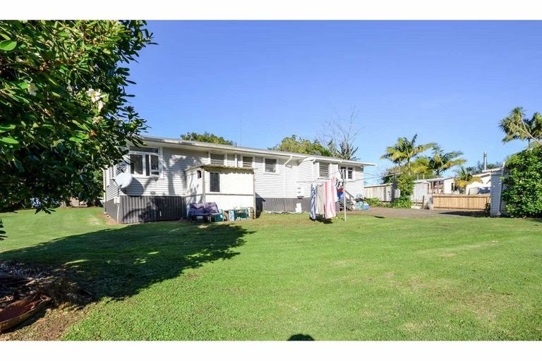 Photo of property in 160 Kerikeri Road, Kerikeri, 0230