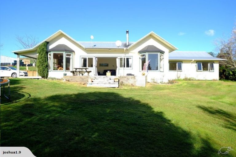Photo of property in 1828 Tarata Road, Tarata, Inglewood, 4387