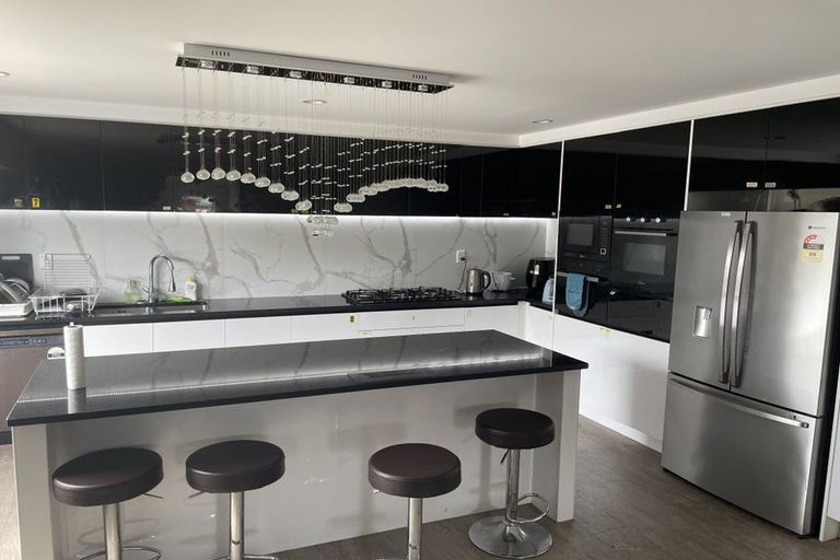 Photo of property in 20 Quattro Avenue, Flat Bush, Auckland, 2019