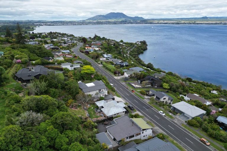 Photo of property in 80 Wakeman Road, Acacia Bay, Taupo, 3330
