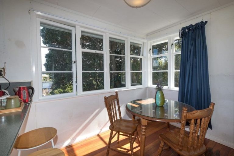 Photo of property in 50 Dimock Street, Titahi Bay, Porirua, 5022