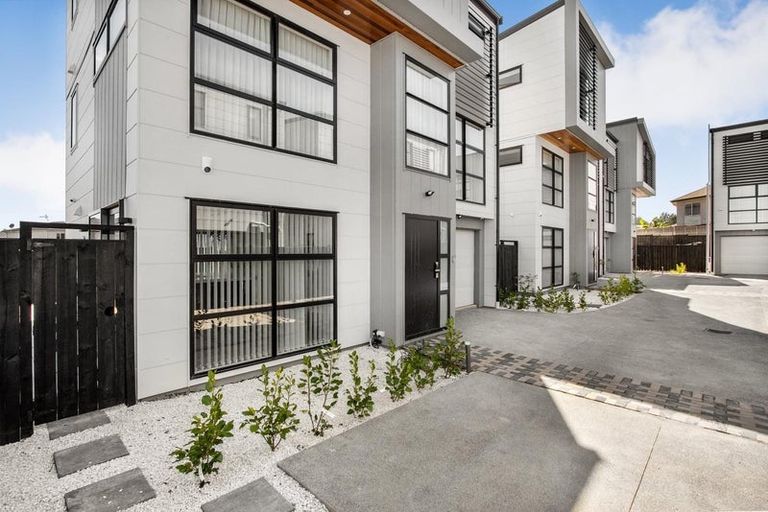 Photo of property in 158c Flat Bush School Road, Flat Bush, Auckland, 2019