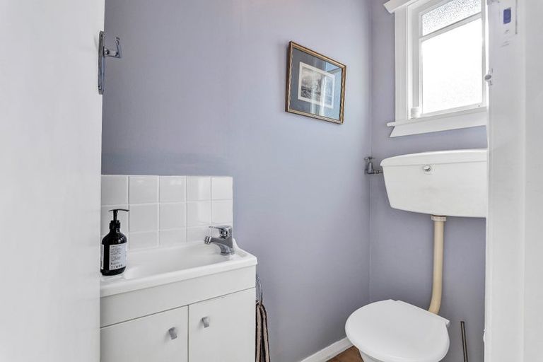 Photo of property in 58 Regan Street, Stratford, 4332